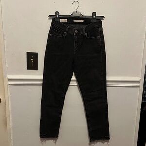 Levi's Black Curvy Straight Jeans - Size 26